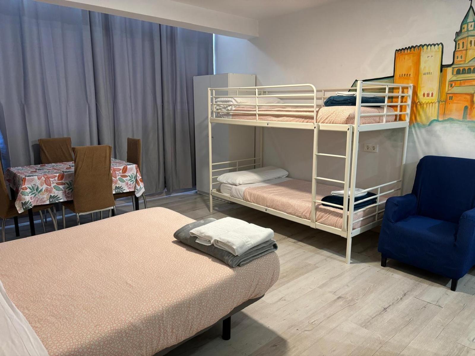 Mesones 10 Suites กรานาดา ภายนอก รูปภาพ